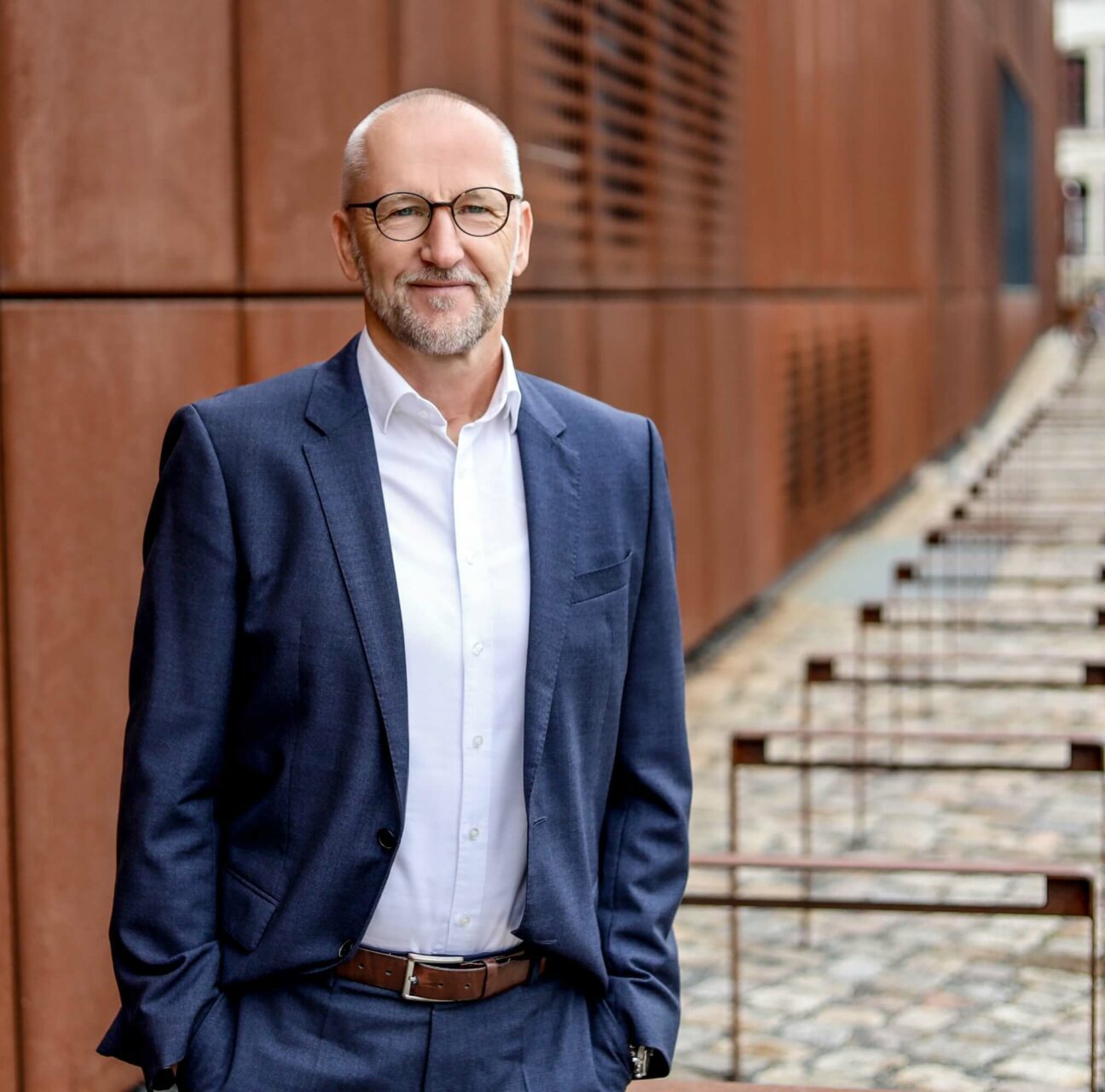 Porträt von Unternehmensberater Gerd Widule. Er begleitet Unternehmen bei der Erstellung eines VSME-Berichts.